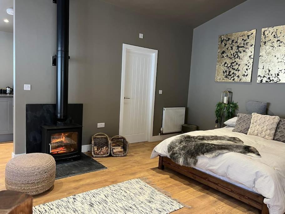 Вілла Quirky, Luxury Hideaway Llanbrynmair Екстер'єр фото