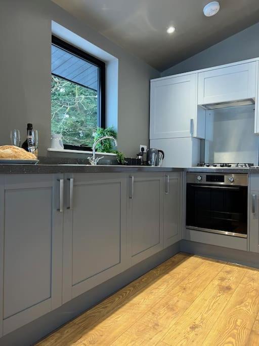 Вілла Quirky, Luxury Hideaway Llanbrynmair Екстер'єр фото